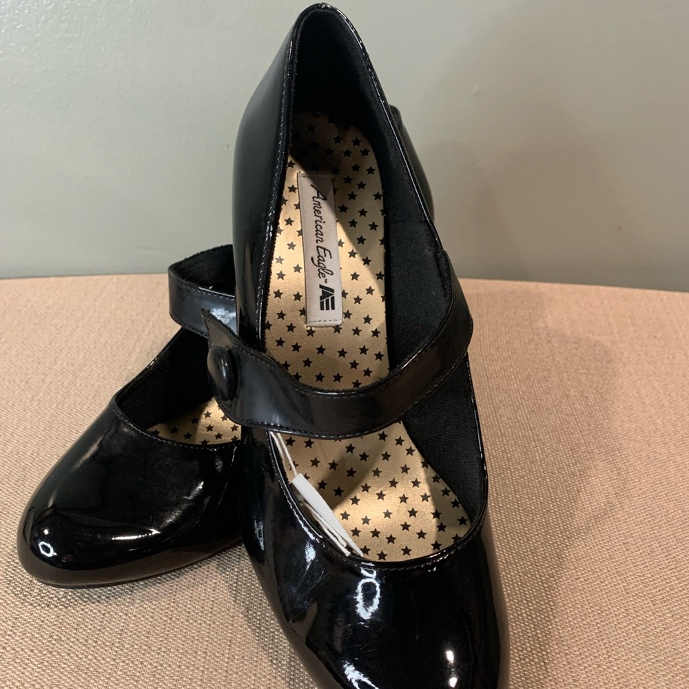 American Eagle Outfitters Black Patent Flats